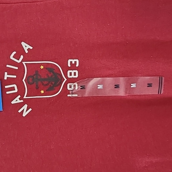 *NWT* NAUTICA Red Graphic Long-Sleeve Shirt, size Medium - Picture 4 of 6